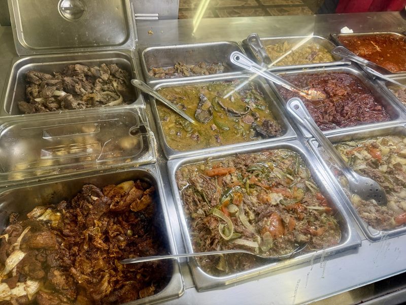 Taquería Pinocho interior